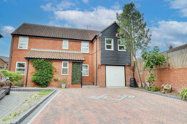 Thumbnail Detached house for sale in The Beadles, Little Hallingbury, Bishop's Stortford