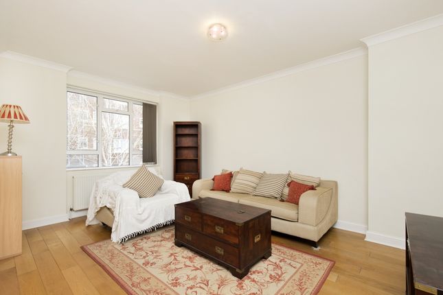 Thumbnail Flat to rent in Charlbert Street, London