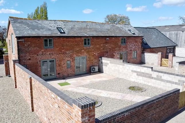 Barn conversion to rent in Iscoyd, Whitchurch, Shropshire