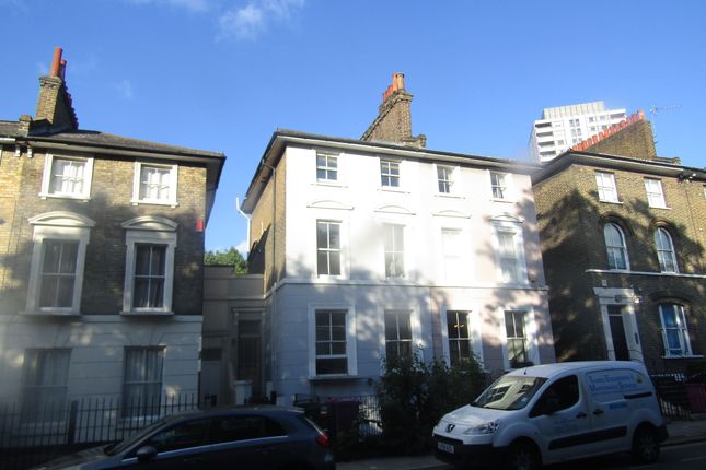 Duplex to rent in Campbell Road, London