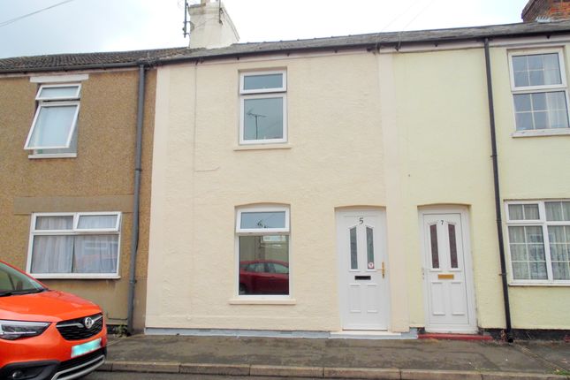 Terraced house for sale in Queen Street, Sutton Bridge, Spalding, Lincolnshire