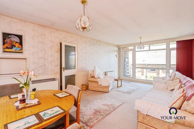 Flat 14, The Hawthorns,, Linden Road, West Sussex photo 4