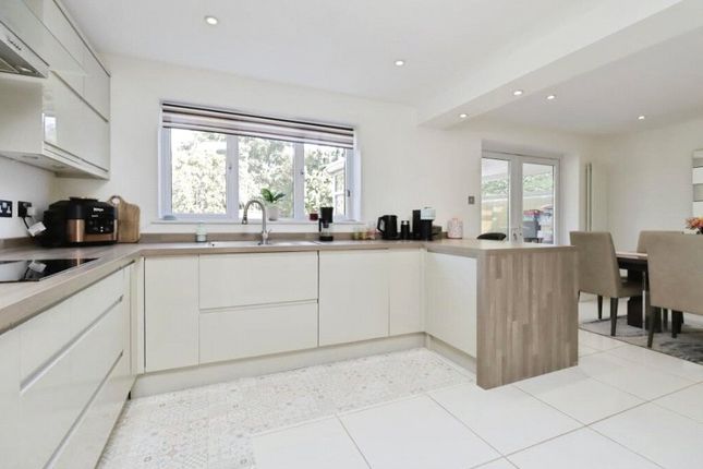 Damson Drive, Telford photo 2