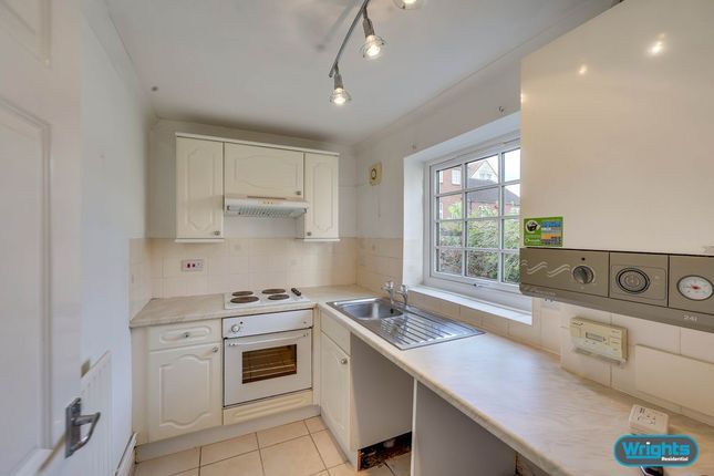 3 The Halve, Trowbridge photo 2