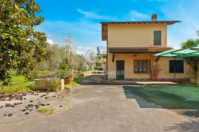 Villa for sale in Via Pisanica, 124, Pietrasanta, It
