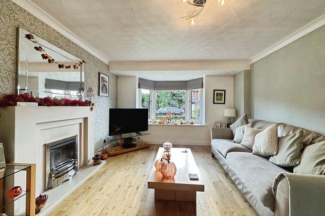 Moreton Drive, Bury photo 2