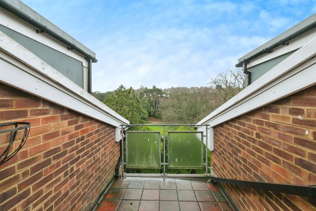 Penthouse for sale in St. Helens Road, Hastings