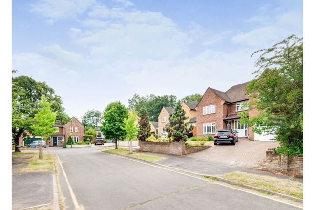 Thumbnail Detached house for sale in Rushington Avenue, Maidenhead