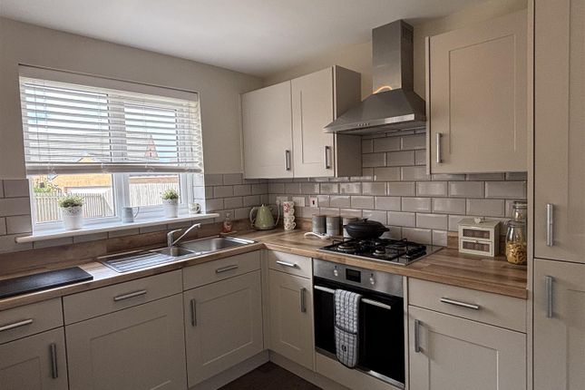 18, Ffordd Y Glowyr, Kidwelly photo 2