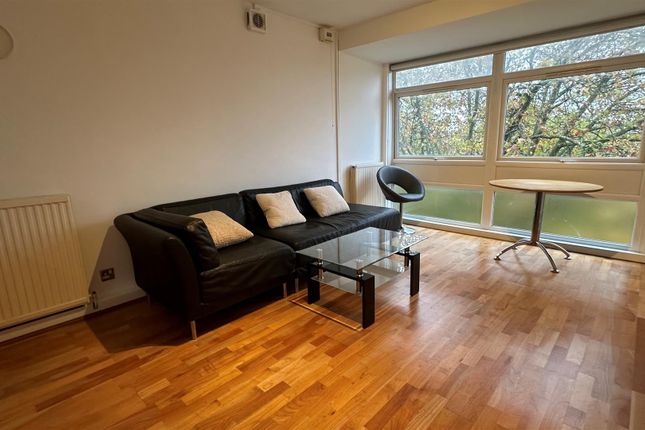 Thumbnail Flat to rent in Elaine Court, Haverstock Hill, Belsize Park