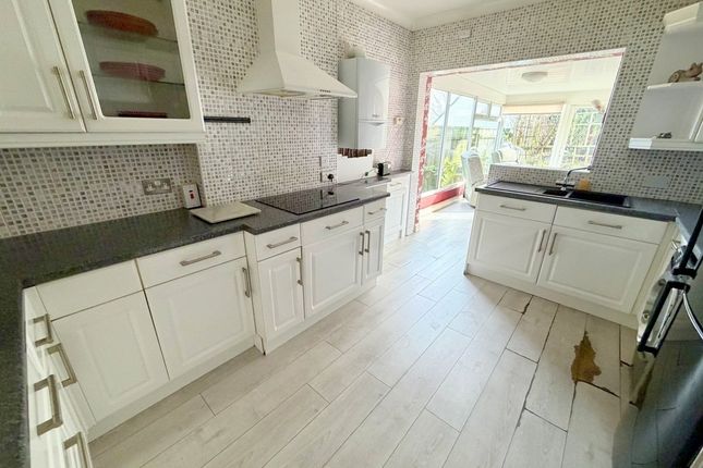 102, Cranbrook Road, Poole photo 3