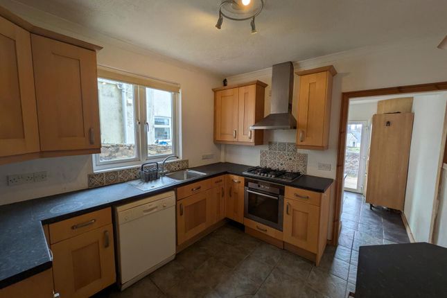 3, Rosevean Terrace, Penzance photo 5