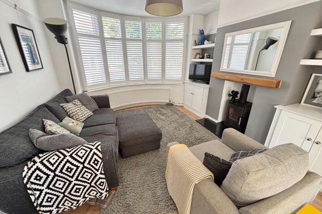13, Homestead Crescent, Manchester photo 3
