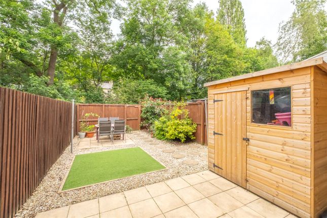 23, Holmebank Mews, Holmfirth photo 4