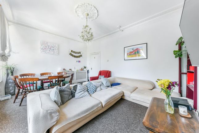 Flat for sale in Huddleston Road, Tufnell Park