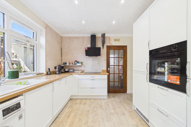 11, Rocks Road, Lydbrook photo 3