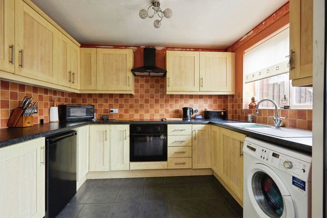 6, Beaufoy Close, Shaftesbury photo 3