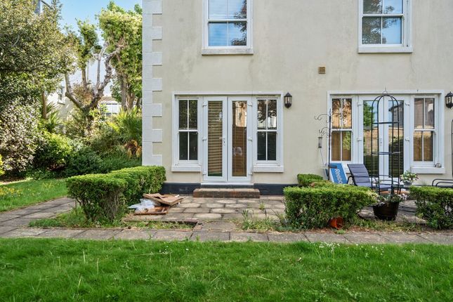 Flat 3, 29, Gratwicke Road, Worthing photo 4