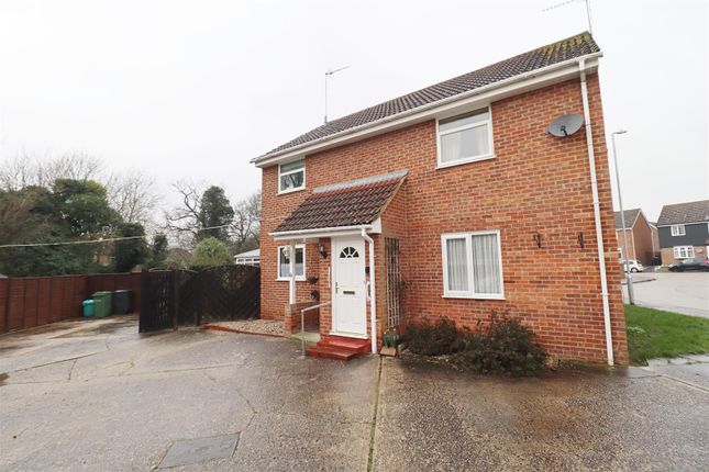 2 bed maisonette for sale in Grasmere Close, Great Notley, Braintree CM77
