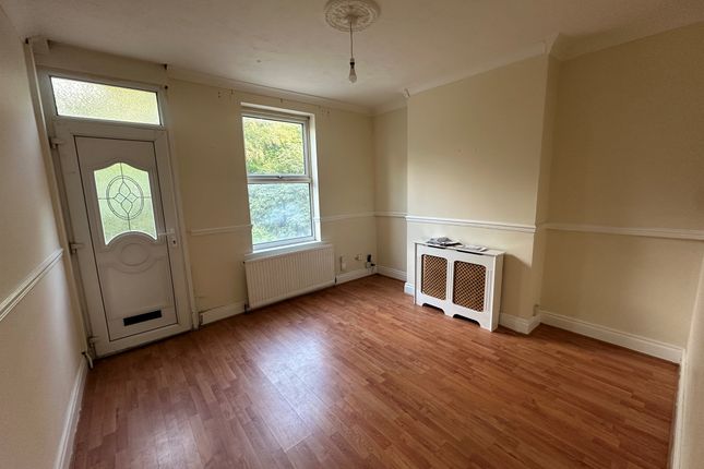 12, Sylvester Avenue, Doncaster photo 3