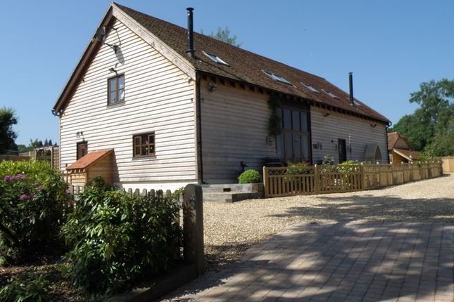 Thumbnail Barn conversion to rent in Spout Lane, Brenchley
