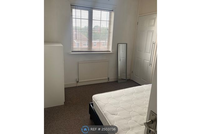 Small Bedroom