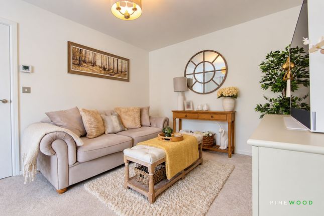 4, Peak Grove, Chesterfield photo 4