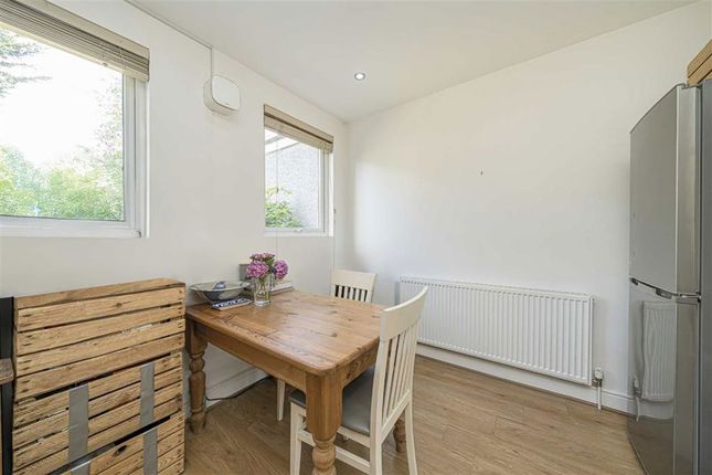 4, Wilcox Road, Teddington photo 4