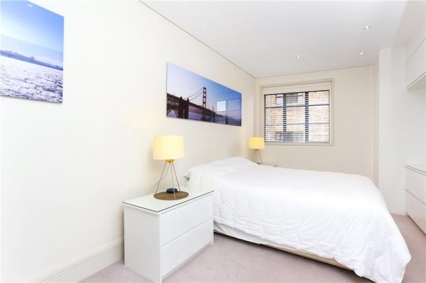Flat for sale in Spice Quay Heights, 32 Shad Thames, London