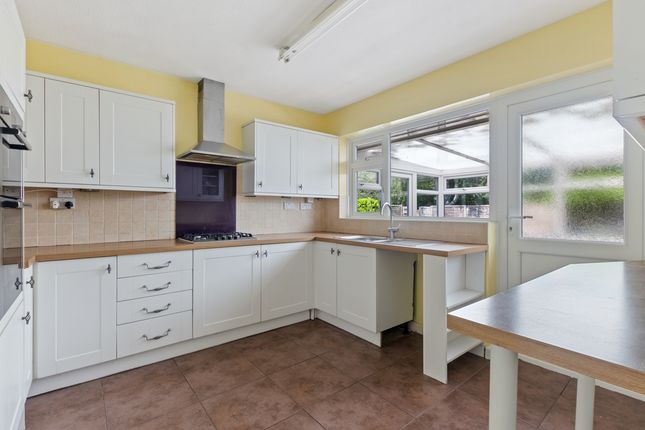 39, Marlborough Court, West Meads, Bognor Regis, West Sussex photo 4