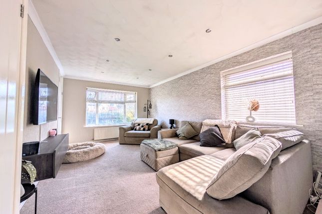 44a Marsh Lane, Bolton photo 2