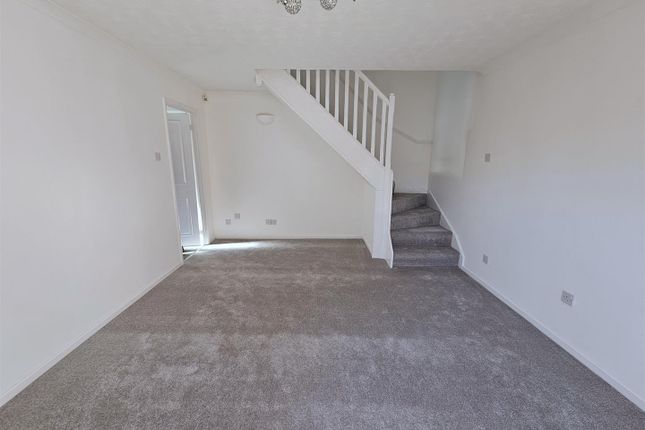26, Walnut Drive, Plymouth photo 3