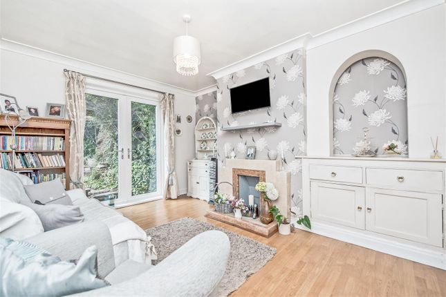 21, Lancastre Grove, Leeds photo 4