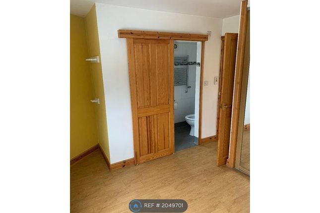 Flat to rent in Albert Road, Sheffield