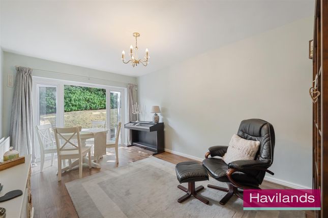Flat 1 Moorland Court, 59, Springbank, N21 photo 4