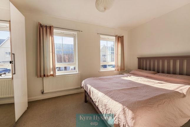 12, Whitaker Close, Exeter photo 4