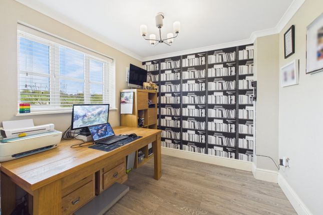 50, Cedern Avenue, Weston-Super-Mare photo 4