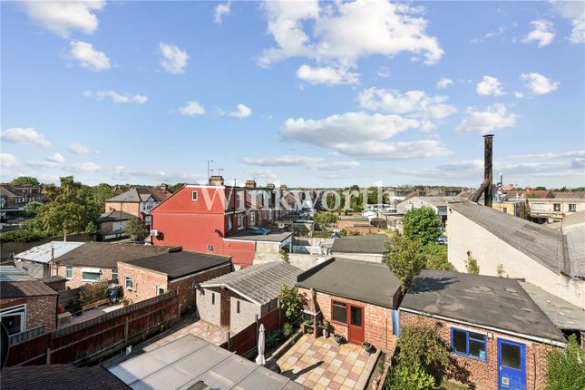 111, Downhills Way, London photo 4