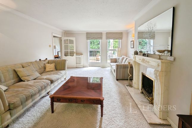5, Hollinwood Road, Disley photo 3