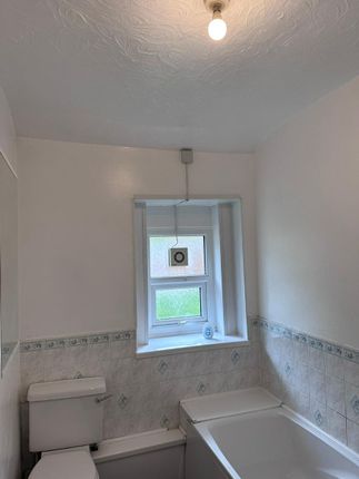 57 Queen Victoria Street, Tredegar photo 5