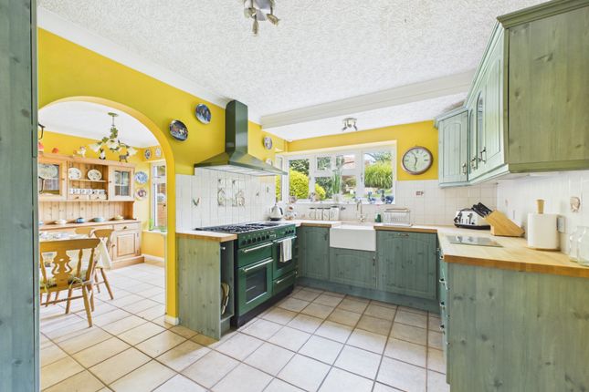 4, Cranborne Avenue, Hitchin photo 2