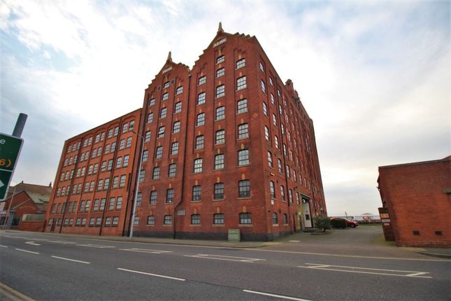 Thumbnail Flat to rent in Victoria Street, Grimsby