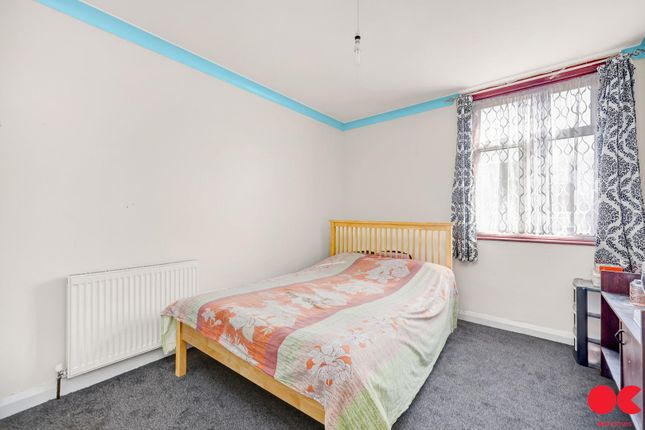 End terrace house for sale in Greyhound Road, London
