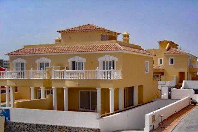 Villa for sale in Parque Paraiso, Playa Paraiso, Tenerife, Spain