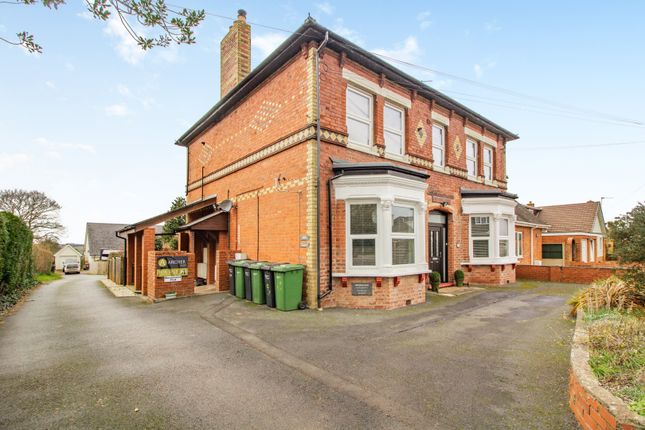 Flat for sale in Second Avenue, Ross-On-Wye, Herefordshire