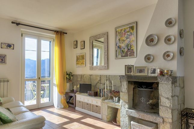 Apartment for sale in Via Regina, 22017 Menaggio Co, Italy