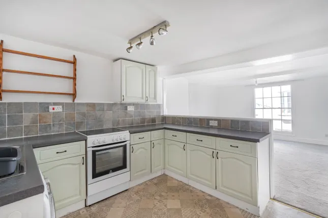 Flat 1, Porch House, Kingsbridge photo 4