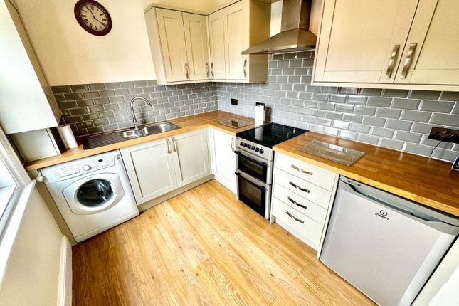 Flat to rent in Devonshire Drive, Scarborough