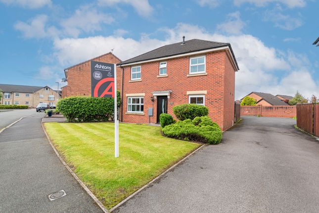 Thumbnail Detached house for sale in Redfield Croft, Leigh
