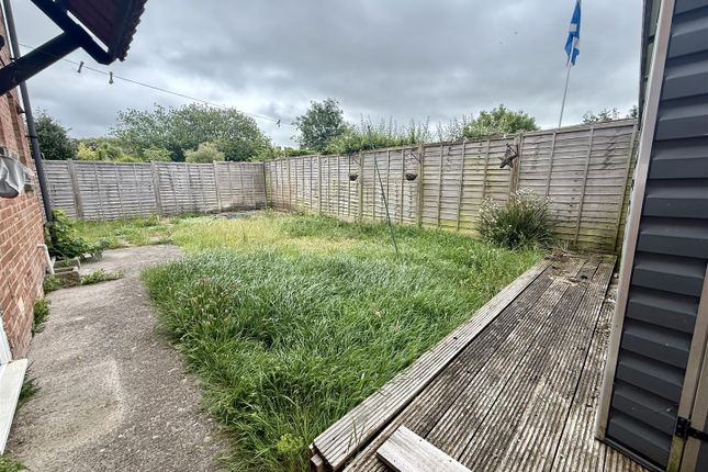 80, High Street, Westbury photo 2